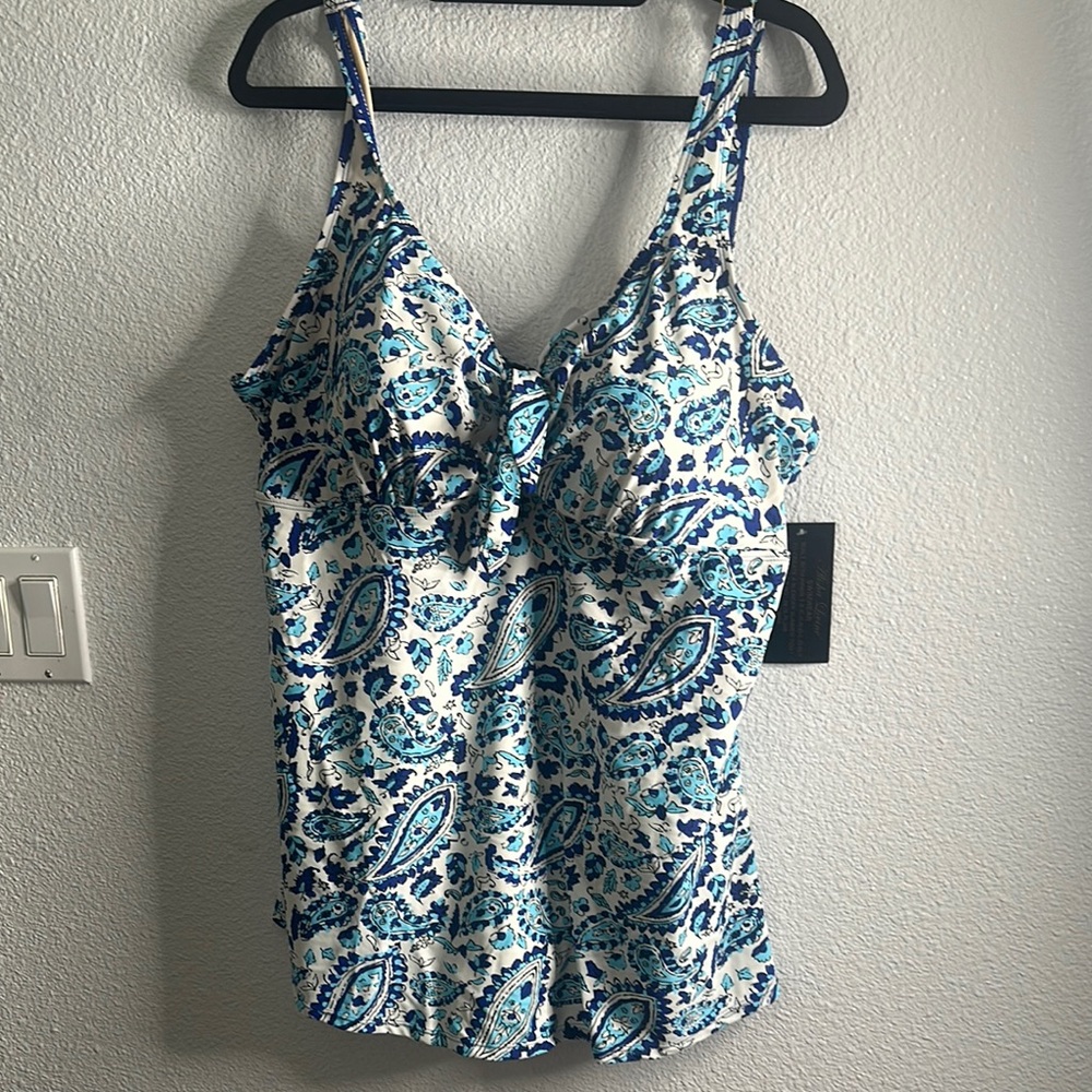 Alisha Levine Blue Paisley swim suit size 24wWomen's Top